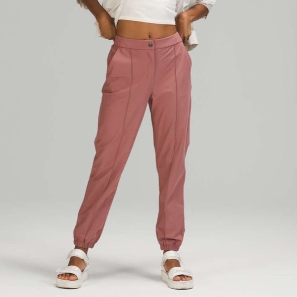 Lululemon Warpstreme High-Rise Jogger 7/8 Length, Size 28, Mauve